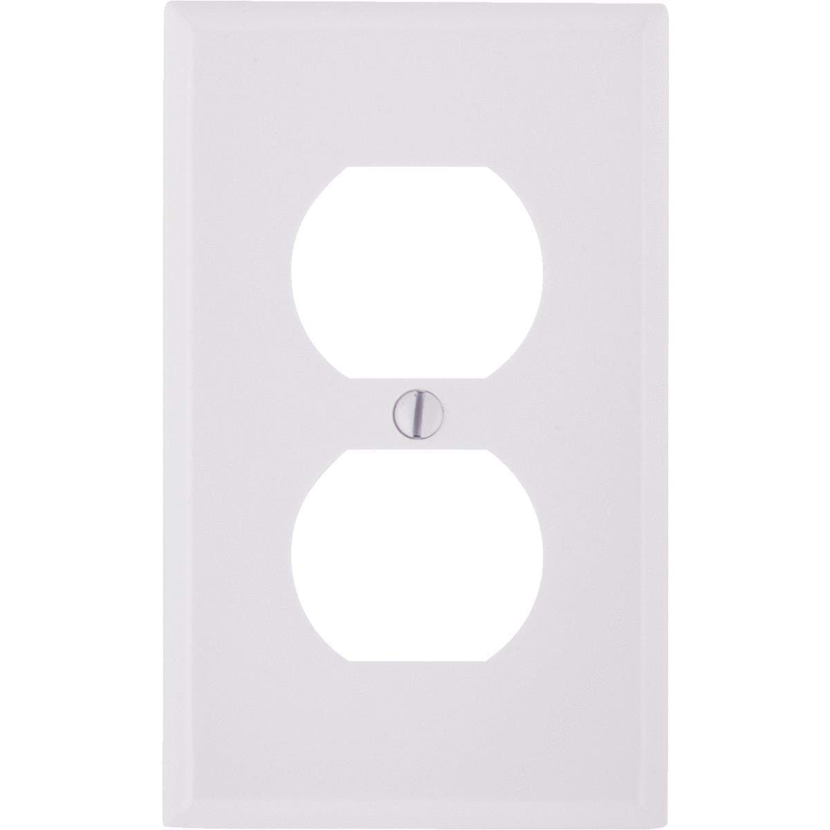 Picture of Leviton Plastic Outlet Wall Plate